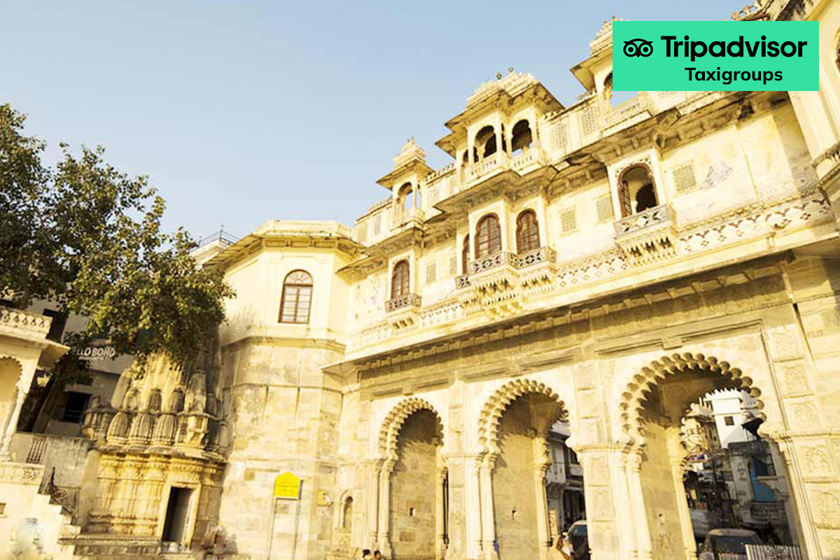 Bagore ki Haveli | Udaipur | Taxigroups